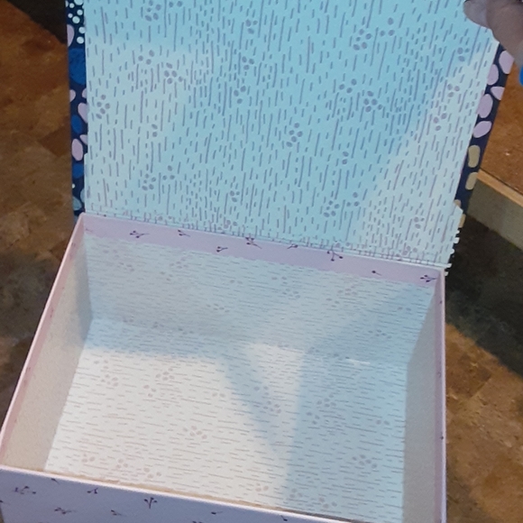 Girl power box - Picture 3 of 6